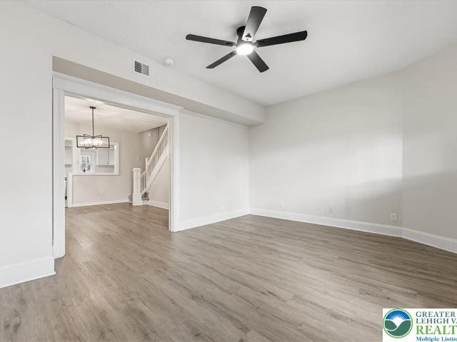 1110 Lehigh Avenue