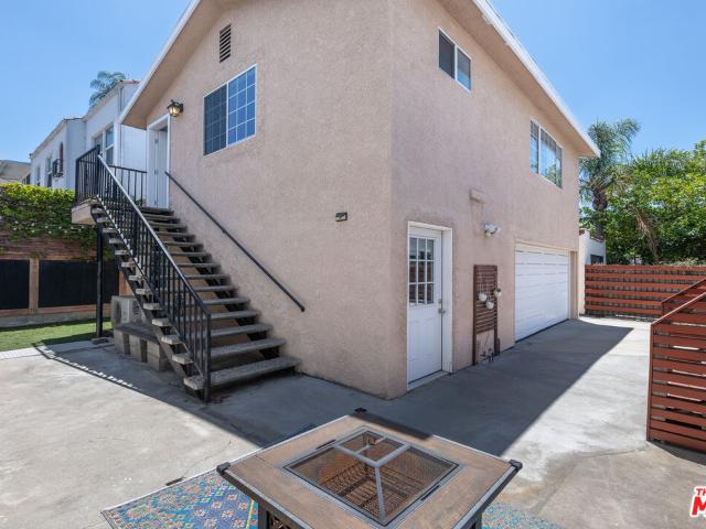 1110 Queen Anne Pl, Los Angeles, CA 90019 | MLS #26849