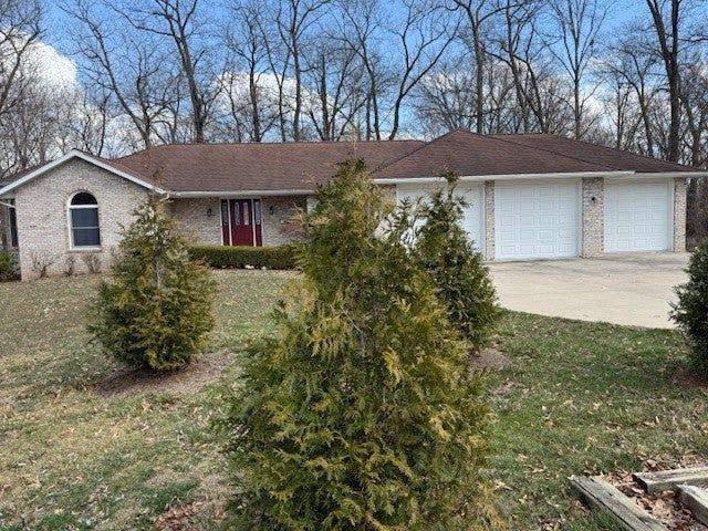 1110 S 2nd St, Effingham, IL