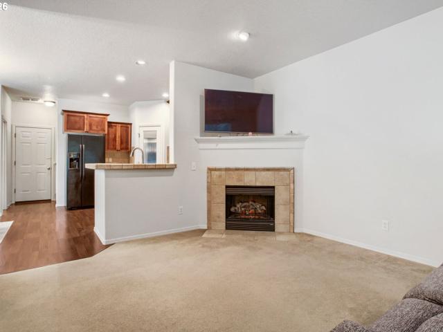 1110 se highfield ave