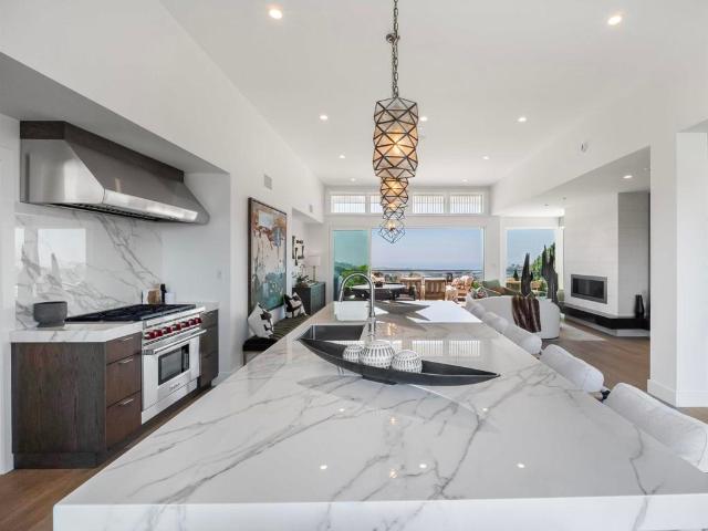 1110 Solana Drive