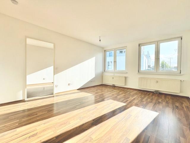 1110 Wien KOBELGASSE | HELLE 2 ZIMMER | OPTIMALE RAUMAUFTEILUNG | U BAHN NÄHE