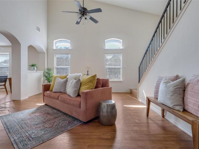 11110 Jim Thorpe Ln