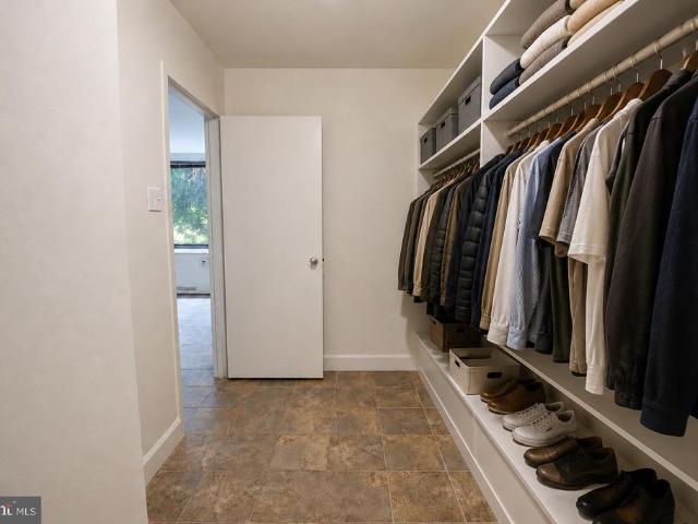 1111 Arlington Boulevard # 112