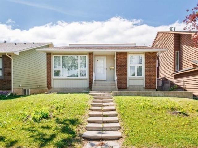 1111 Berkley Drive Nw, Calgary, AB, T3K 1S6 house for sale | Listing ID A2331 | Royal LePage