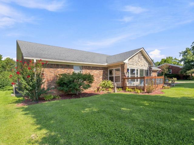 1111 Comanche Trail