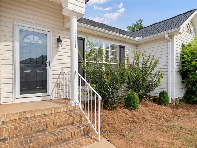 1111 Dunwoody Drive