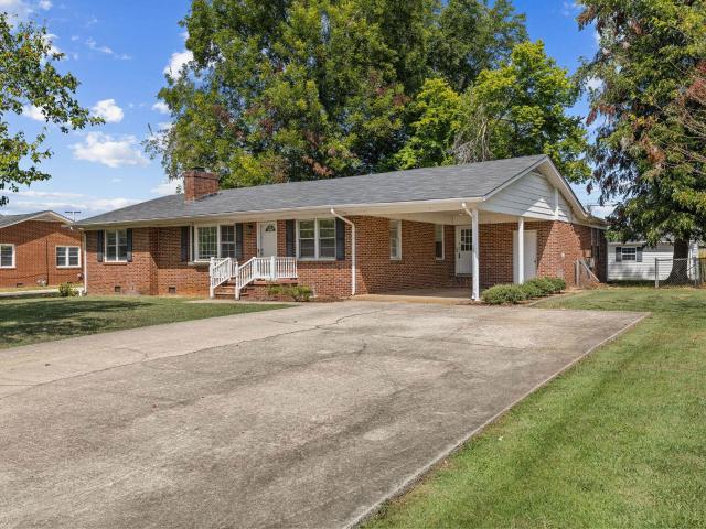 1111 Hillandale Dr
