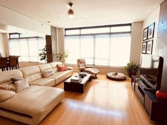 1111 S Grand 1015