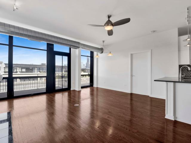 1111 W 15th Street # 410