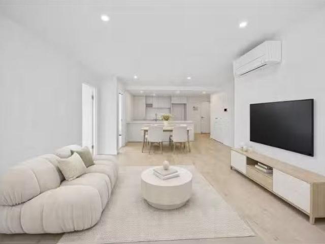 111/220 Melrose Drive, PHILLIP Apartment for rent Listed by P.