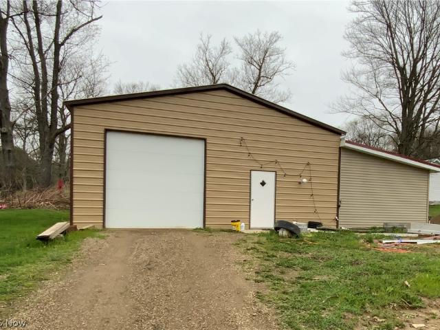 1112 Mick Road