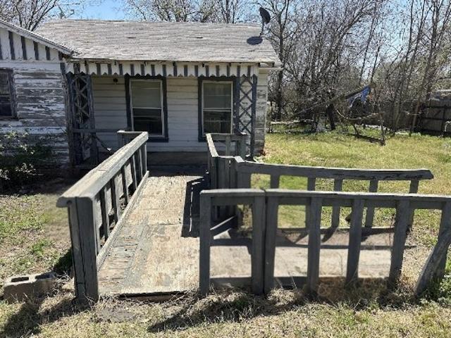 1112 N Austin St, Comanche, TX 76442 | MLS #41538