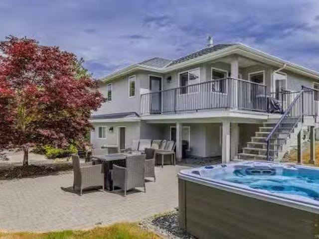 1112 Aery View Way, Parksville, BC, V9P 2N9 house for sale.