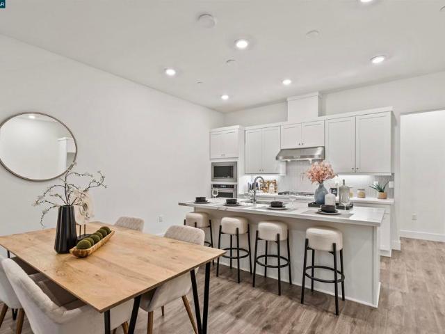 1112 Althea Terrace 4