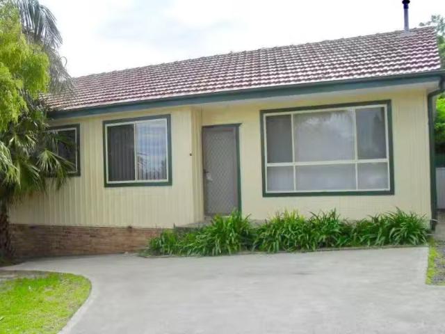1/112 Blackman Parade, Unanderra Apartment for rent Listed by.