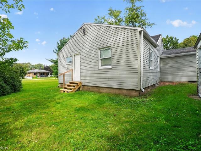 1112 Danforth Road