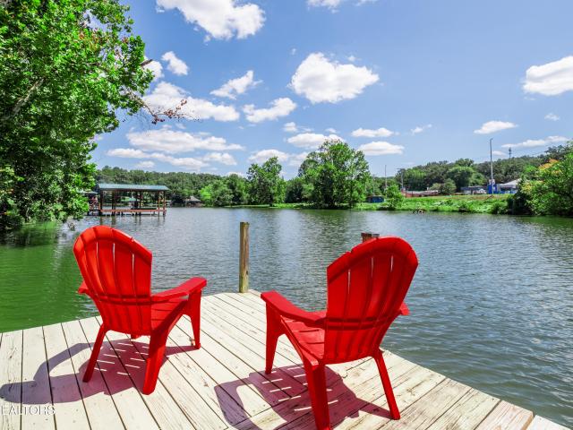 1112 Dogwood Drive