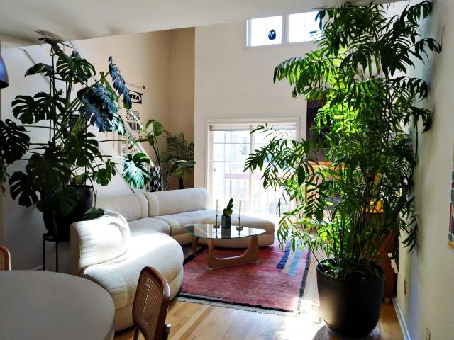 1112 E Lyon St, Unit 1112