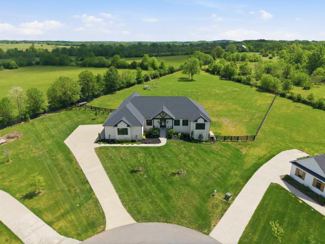 1112 Gallant Drive