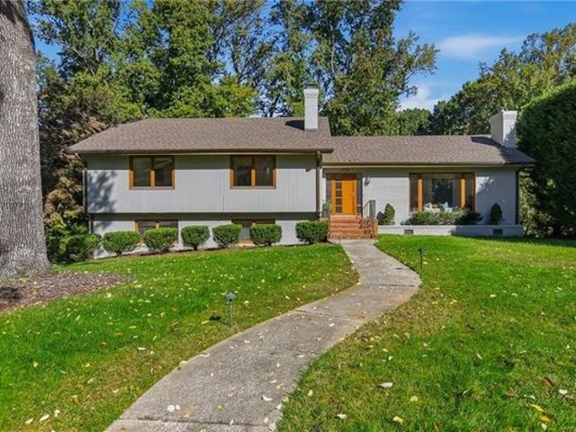 1112 Hammel Rd, Greensboro, NC 27408