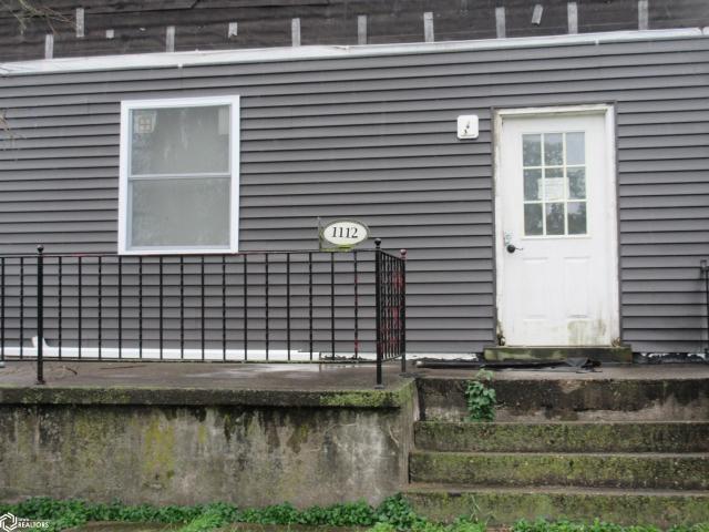 1112 High Street