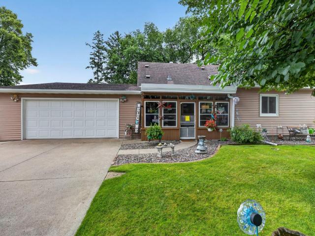 1112 Pine Tree Boulevard