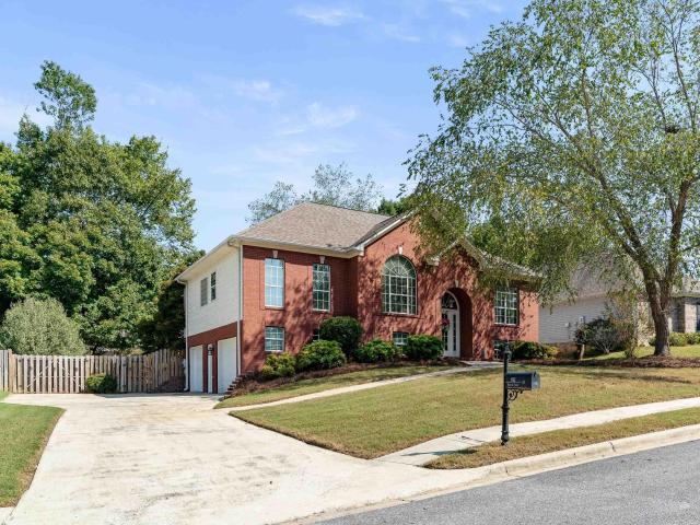 1112 Rowan Trace