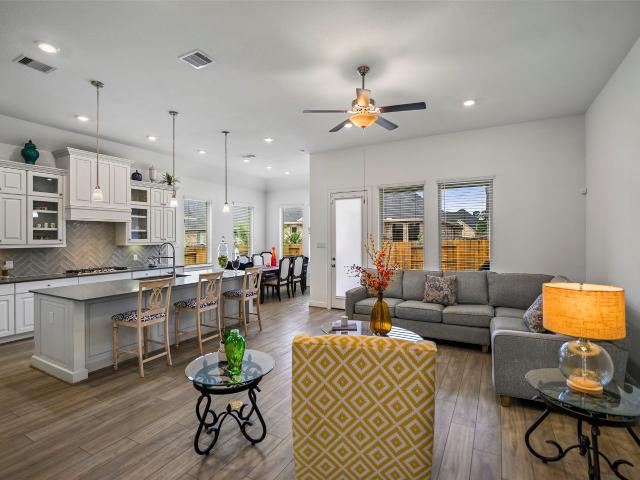 1112 Sienna Forest Lane