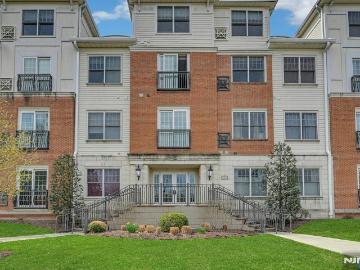 1112 The Plaza # 1112