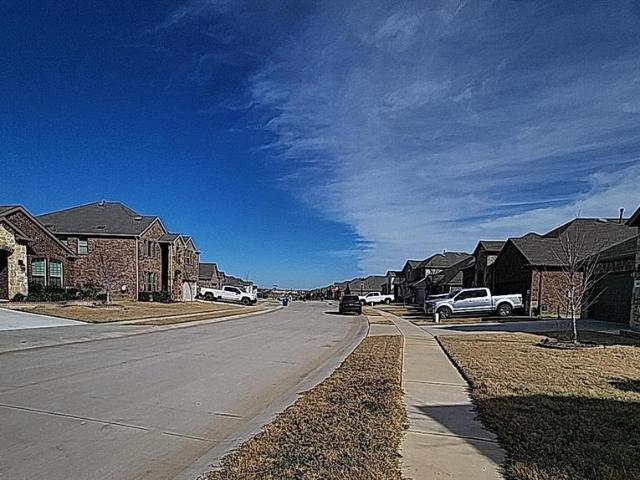 11132 Canyon Oak St, Aubrey, TX 76227 | MLS #21219