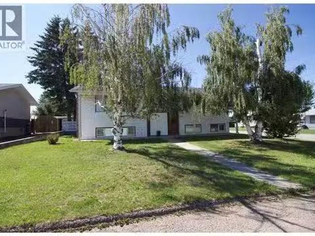 11136 Parkview Drive, Dawson Creek, BC, V1G 4A3 house for sa.