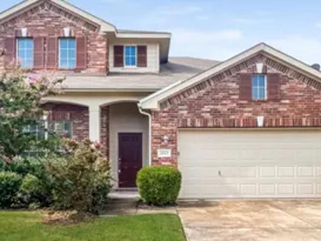 1113 Mount Olive Ln, 3 beds, 3 full baths