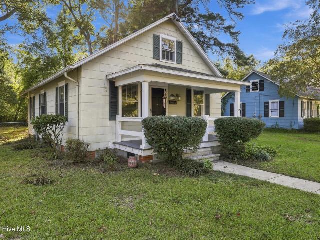 1113 Carolina Avenue