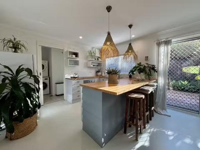 1/113 Fiddaman Road, EMERALD BEACH Townhouse for rent Listed.