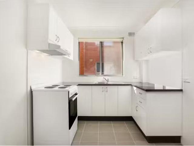1/113 Graham Street, BERALA Apartment for rent Listed by Ahme.