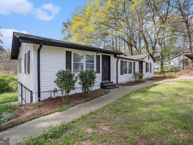 1113 Lakeview Drive