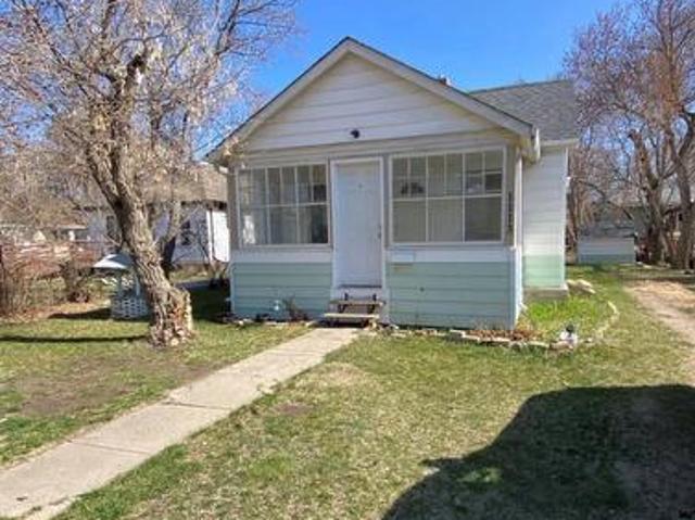 1113 Valley Street, Estevan, SK, S4A 0E3 house for sale | Listing ID SK028812 | Royal LePage