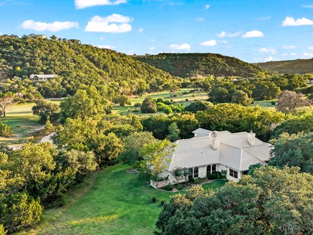111 White Tail Dr