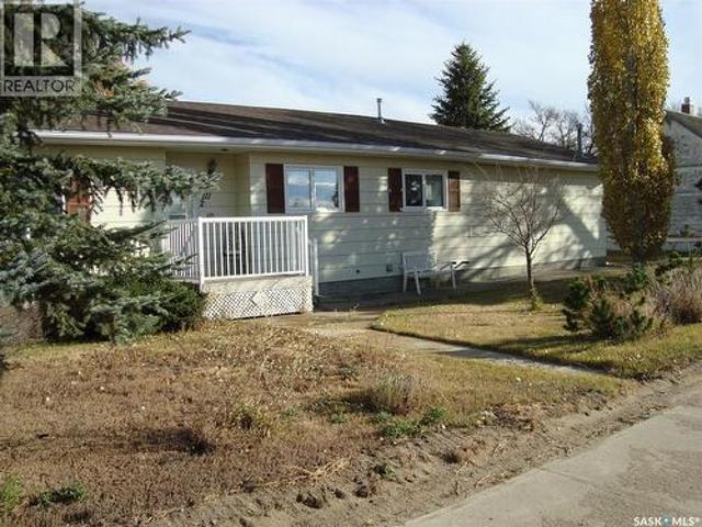 111 2Nd Street E, Kyle, SK, S0L 1T0 house for sale | Listing ID SK025232 | Royal LePage