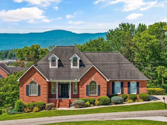 111 Colonial Hts
