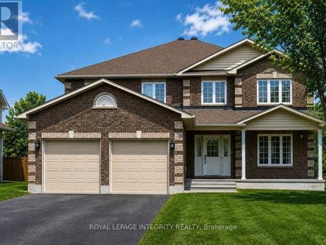 111 Comba Drive, Carleton Place, ON, K7C 4V2 house for sale | Listing ID X13555 | Royal LePage