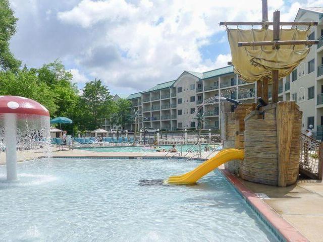 111 Center St, Unit 235, Lake Geneva, WI 53147 | MLS #1967