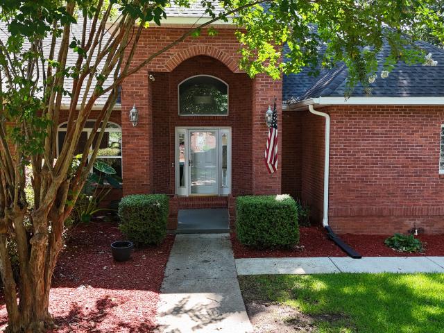 111 Charleston Court