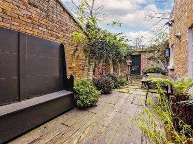 111 Cheyne Walk, London, SW10 0DJ, United Kingdom | 4 bed townhouse for rent #138512354 | Rentberry