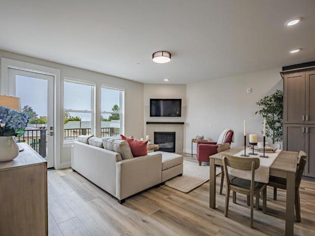 111 Aptos Village Way 3