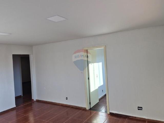 111 Área Útil Casa Alugar, 3 Dormitórios localizado em Jardim Canada, Nova Lima, Minas Gerais, 34007684 | Brasil