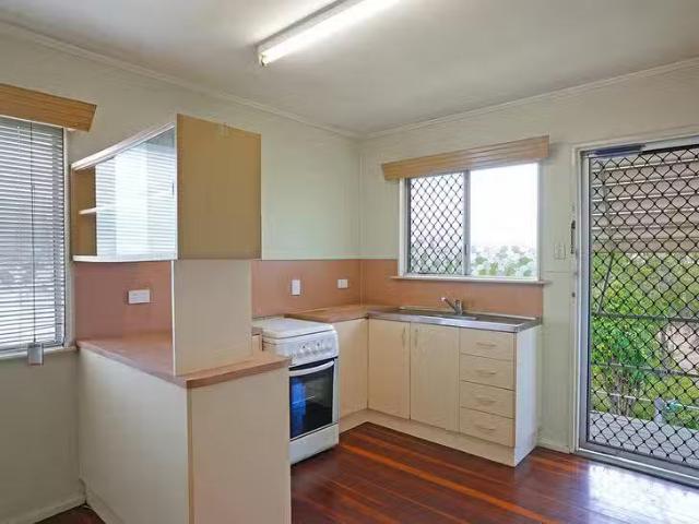 1/11 Bayswater Terrace, Hyde Park, QLD 4812