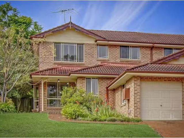 1/11 Gindurra Avenue, Castle Hill Townhouse for rent Listed b.