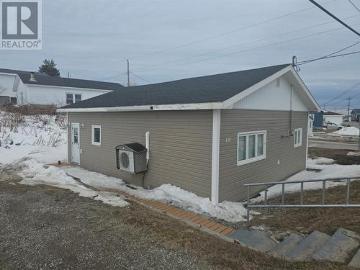 111 Grand Bay Road, Channel Port Aux Basques, Nl, A0M 1C0 house for sale | Listing ID 1295 | Royal LePage